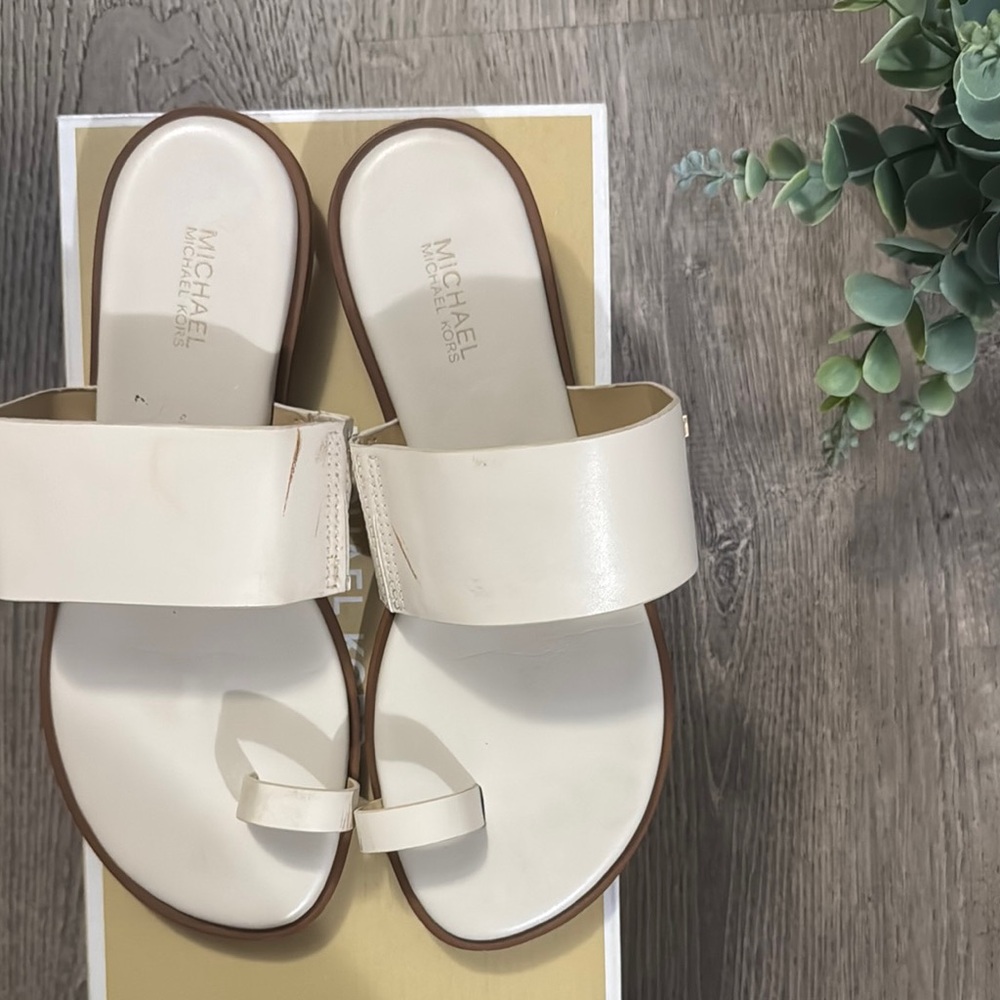 Michael Kors Women's Cream Sandals